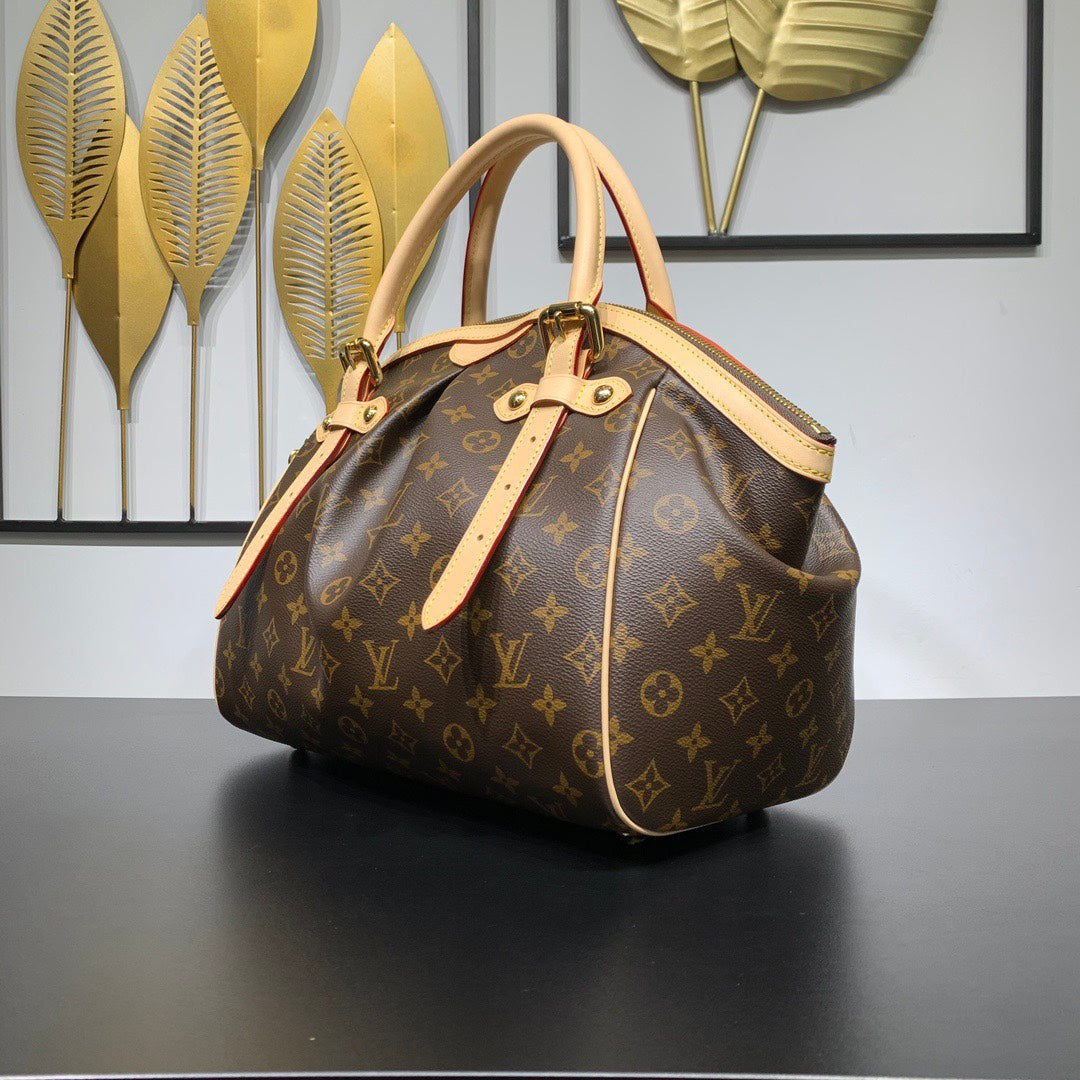 ✨ Luxury Monogram Designer Handbag – Elegant & Timeless Style ✨